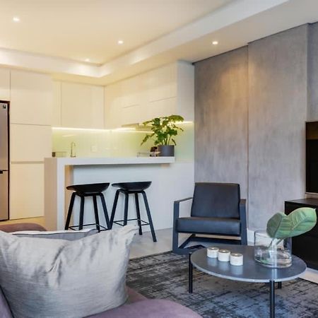 35 On Main By Stay In Luxury Cape Town Exterior photo