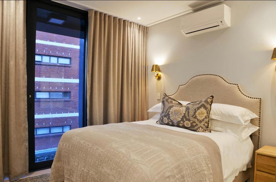 35 On Main By Stay In Luxury Cape Town Exterior photo