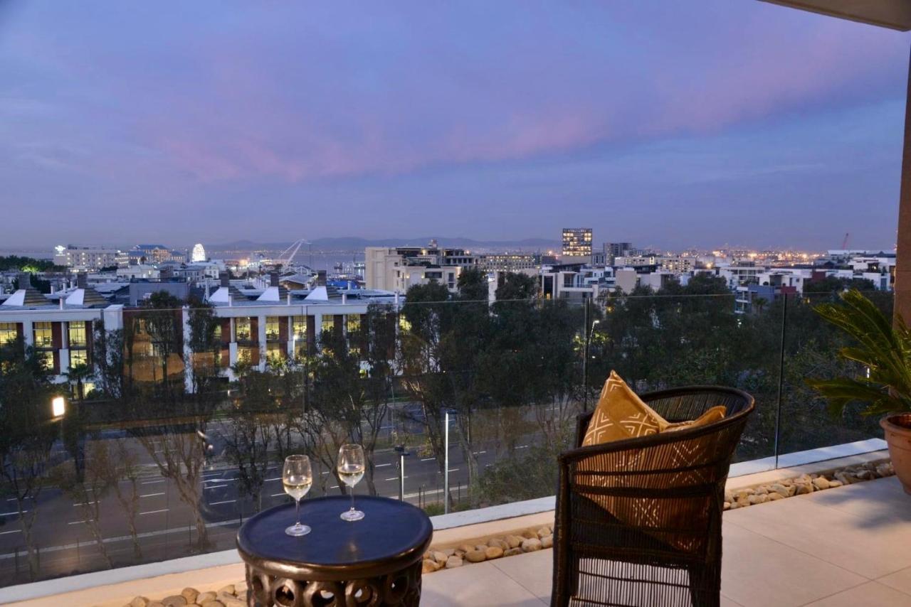 35 On Main By Stay In Luxury Cape Town Exterior photo