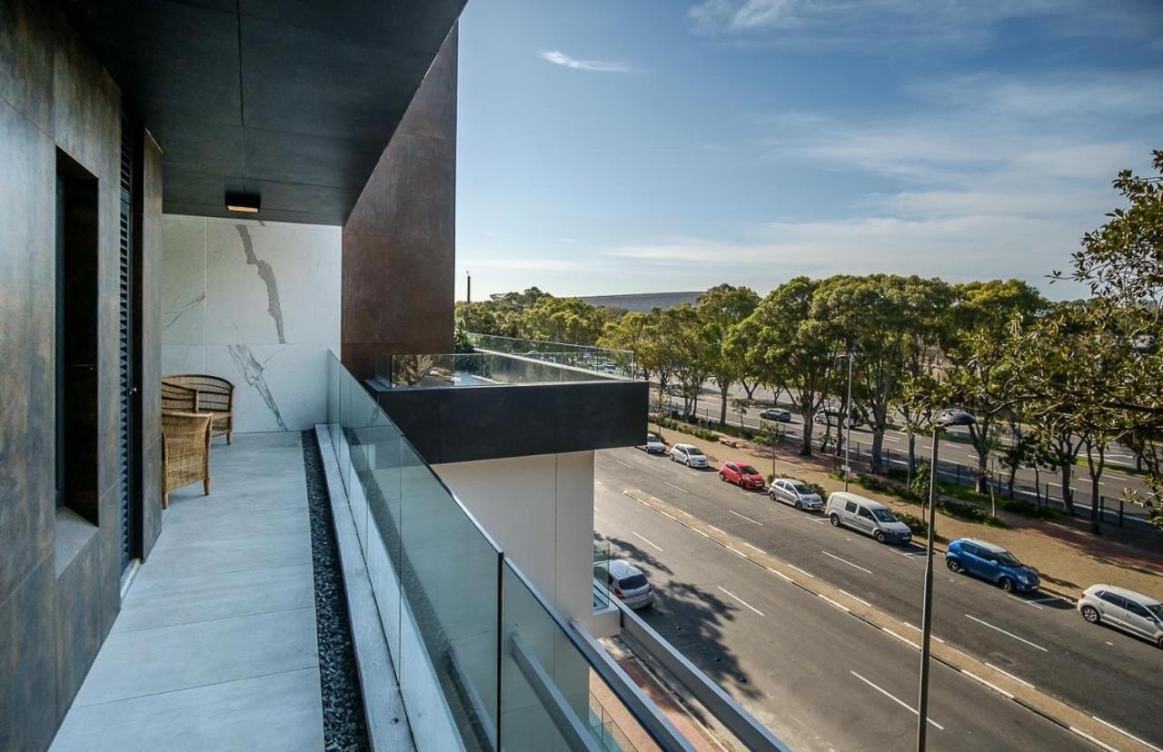 35 On Main By Stay In Luxury Cape Town Exterior photo