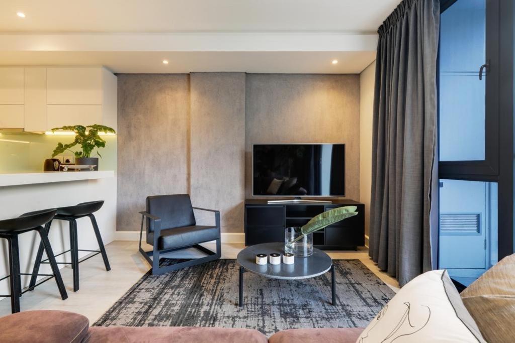 35 On Main By Stay In Luxury Cape Town Exterior photo