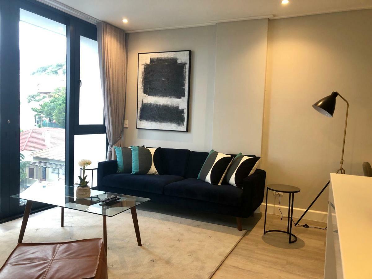 35 On Main By Stay In Luxury Cape Town Exterior photo