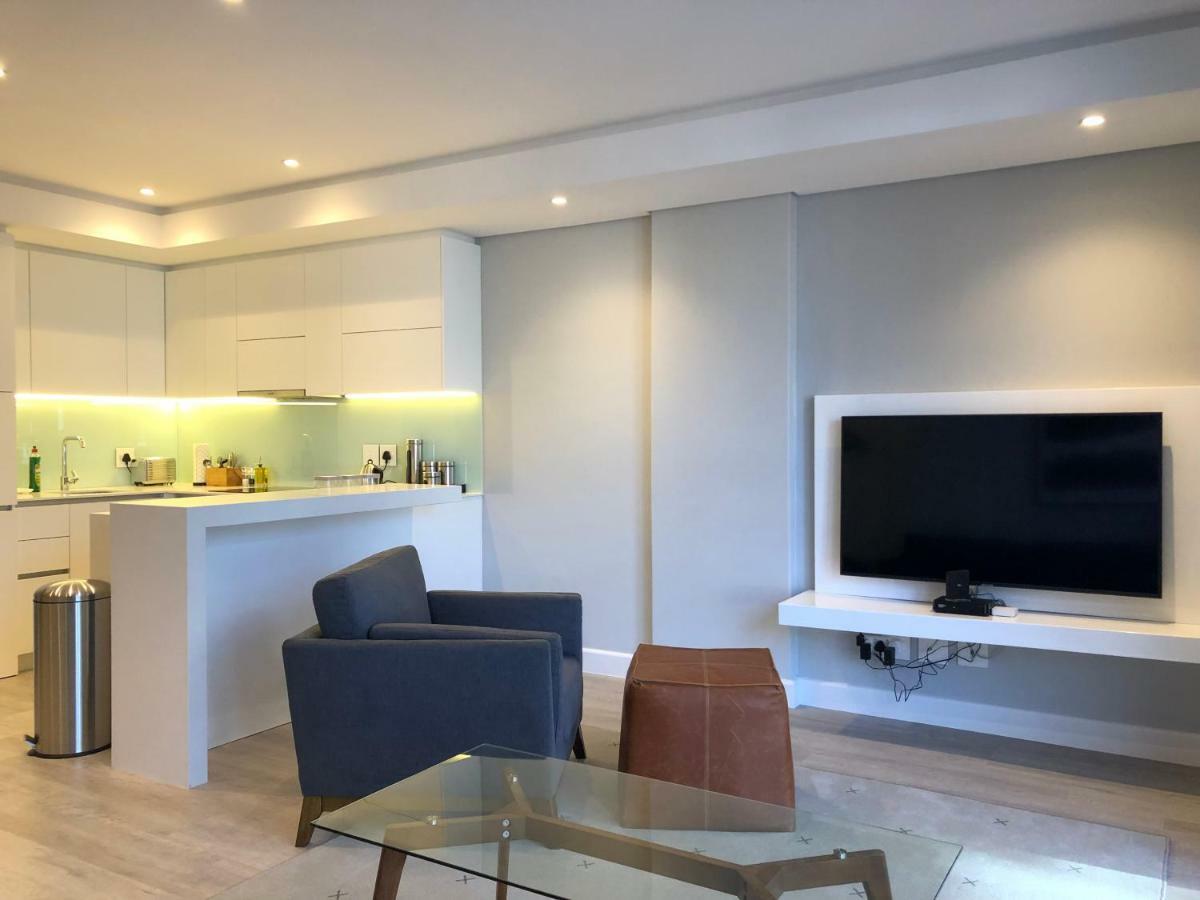 35 On Main By Stay In Luxury Cape Town Exterior photo