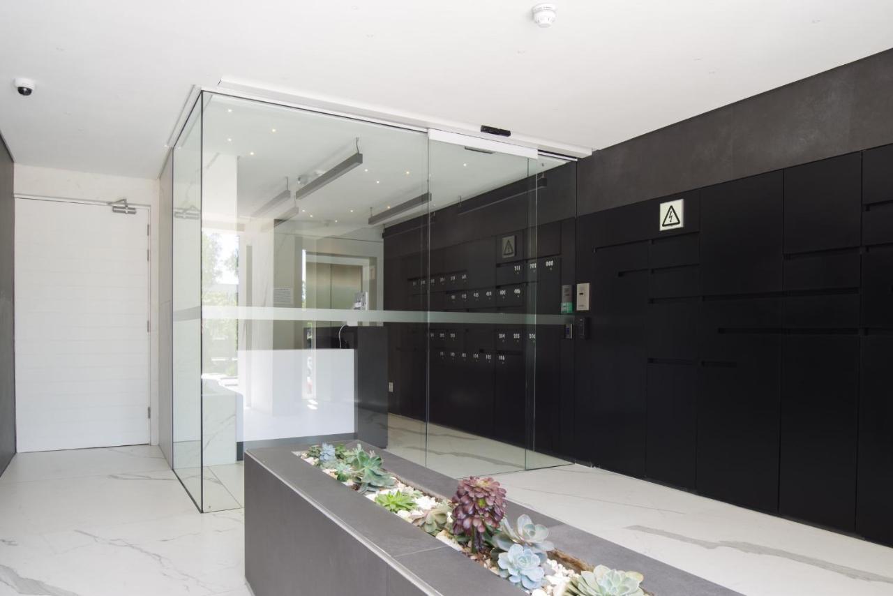 35 On Main By Stay In Luxury Cape Town Exterior photo